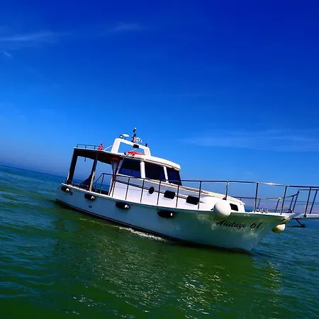 Afra Apart Apart Otel *